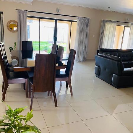 Styled Bed And Breakfast Palapye Exterior photo